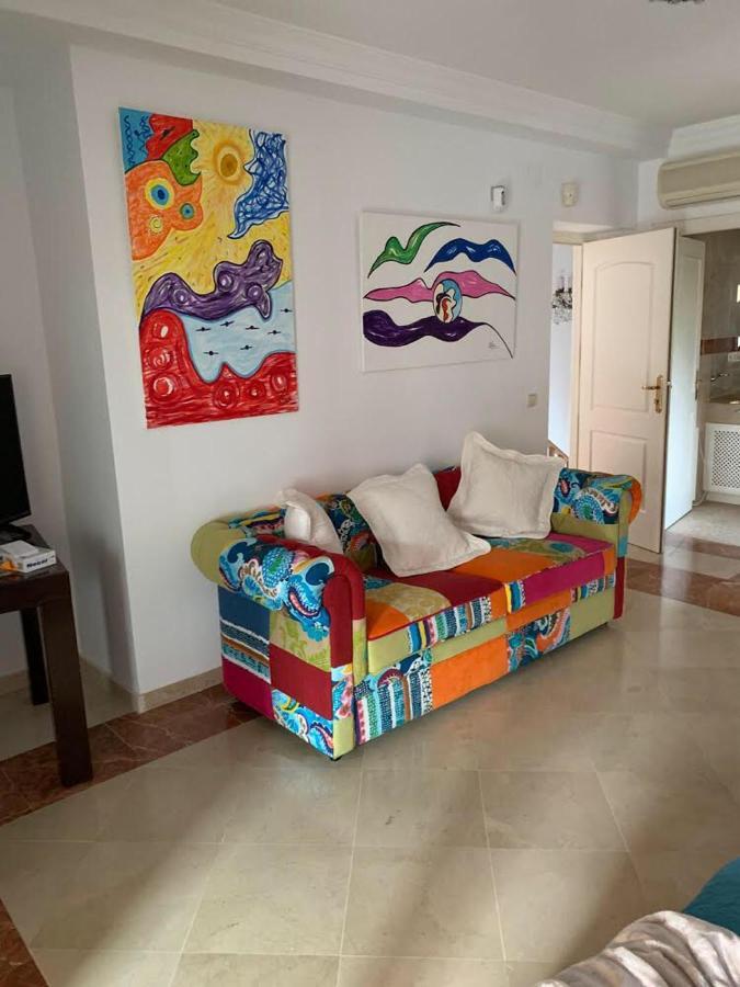 Chalet Con Piscina A 50 M De La Playa . Marbella Exteriér fotografie