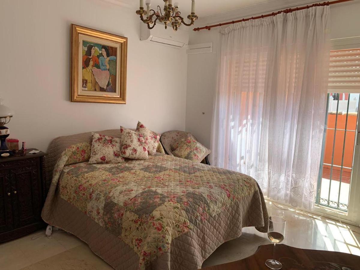 Chalet Con Piscina A 50 M De La Playa . Marbella Exteriér fotografie