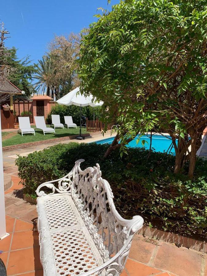 Chalet Con Piscina A 50 M De La Playa . Marbella Exteriér fotografie