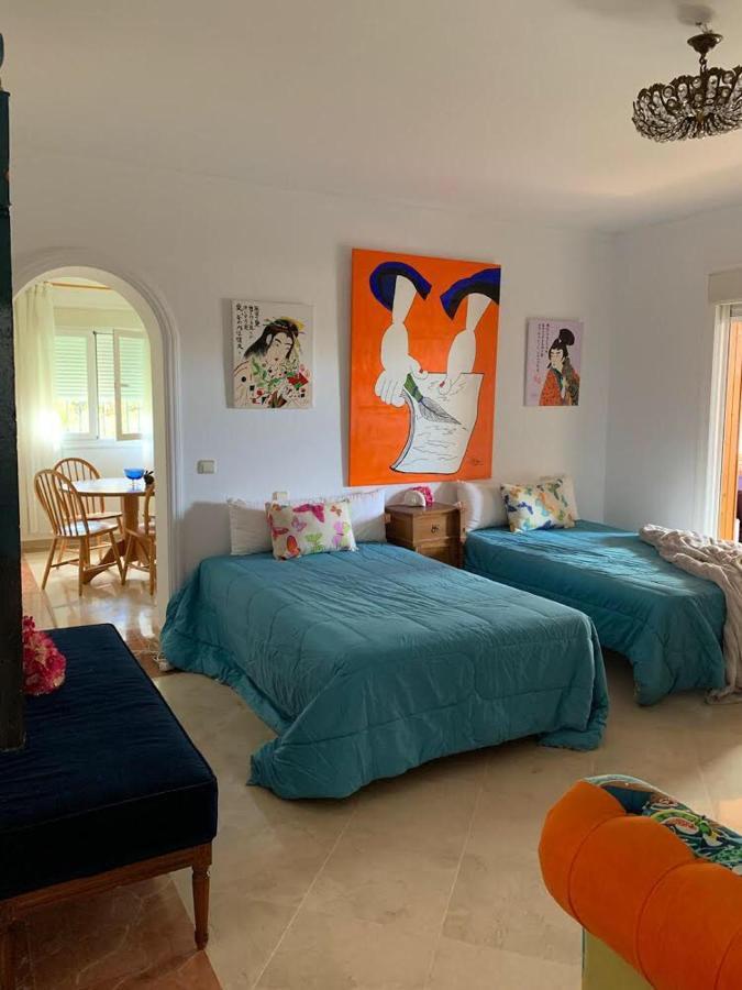 Chalet Con Piscina A 50 M De La Playa . Marbella Exteriér fotografie